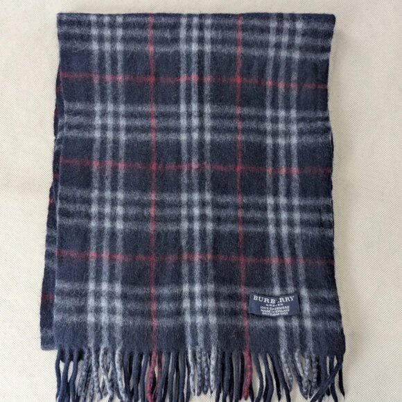Burberry Unisex Cashmere Check Scarf Blue – Pre-Owned – Warm Designer Style - Picture 6 of 8